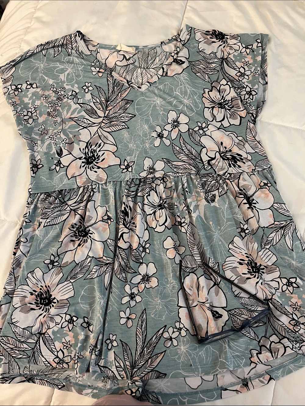 Floral Short Sleeve Babydoll Top in light blue/ teal  and Blush